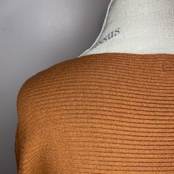 Rustic Orange knit sweater - Picture 4 of 5